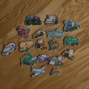 Melissa and Doug 16 Wooden Magnet Colorful Vehicle Set